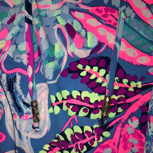 lilly pulitzer blouse 🌺 - Picture 2 of 3